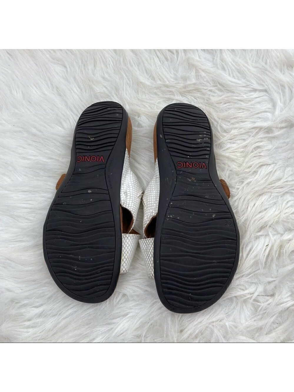 Vionic Dorie Rest Snakeskin Leather Slide Sandals - Picture 11 of 11